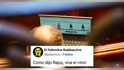 vivaelvino El concejal José Marí Olano consultando una web de vinos en el pleno municipal.