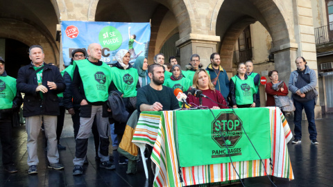 Imatge d'arxiu d'una roda de premsa de la PAHC Bages del 2020 Imatge d'arxiu d'una roda de premsa de la PAHC Bages del 2020