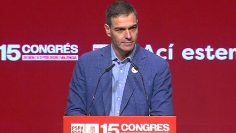 Sánchez acusa a la "coalición negacionista" de PP y Vox de ser "un auténtico peligro público para la seguridad de las personas"