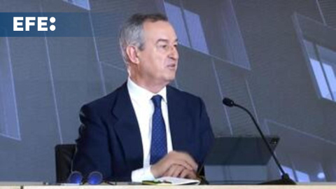 El Sabadell gana un récord de 1.827 millones y eleva la retribución a 3.300 millones El Sabadell gana un récord de 1.827 millones y eleva la retribución a 3.300 millones