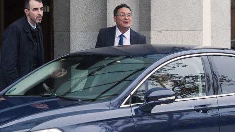 fiscalyescolta El fiscal general del Estado, Álvaro García Ortiz, a su llegada al Tribunal Supremo, el pasado 29 de enero, acompañado por un escolta.