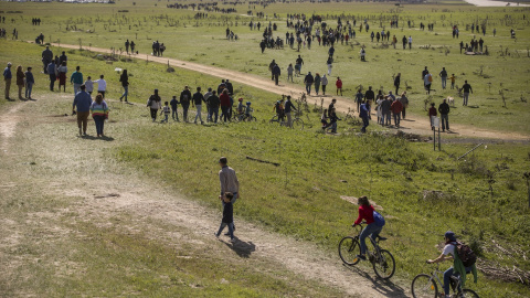 EuropaPress_2696815_publico_asistente_jornada_aeronautica_tablada_sevilla_andalucia_espana_07 Imagen de archivo del parque de Tablada, en Sevilla, durante una jornada aeronáutica.