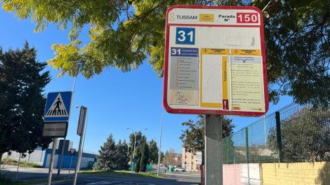 Polígono Sur bus Una de las paradas del 31 suprimidas por el Ayuntamiento.