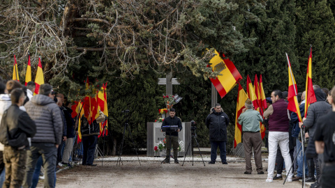 Marcha silenciosa de homenaje a la División Azul en recuerdo a los "caídos por Europa", este sábado por las calles de Madrid hasta el cementerio de La Almudena.