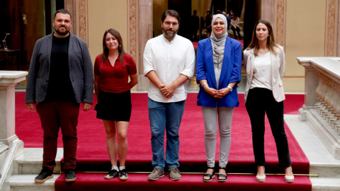 Diputats dels comuns, CUP, PSC, ERC i Junts després d'anunciar un cordó sanitari a l'extrema dreta al Parlament Diputats dels comuns, CUP, PSC, ERC i Junts després d'anunciar un cordó sanitari a l'extrema dreta al Parlament