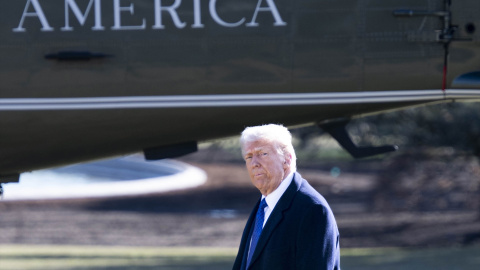 EuropaPress_6520444_14_february_2025_us_washington_uspresident_donald_trump_walks_to_marine_one Donald Trump, el 14 de febrero.