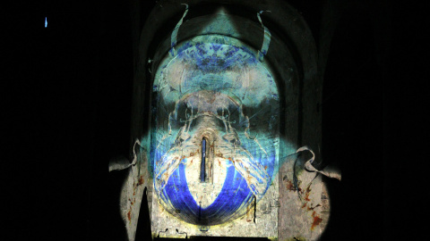 Projecció del Mapping Lux Mundi a l'absis de l’església de Sant Climent de Taüll