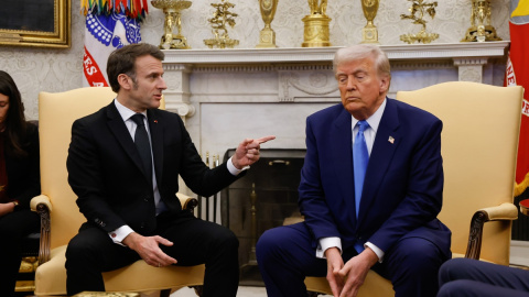 144b1eeb239d1790dd0965f949c48bc2b09c6913 El presidente de Estados Unidos, Donald Trump, se reúne con el presidente francés, Emmanuel Macron, en Washington, DC, a 24 de febrero de 2025.