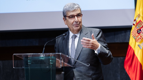 EuropaPress_5648503_vocal_cgpj_juan_manuel_fernandez_interviene_acto_entrega_xvi_premios El vocal del CGPJ, Juan Manuel Fernández, durante un acto en la sede del CGPJ, a 20 de diciembre de 2023, en Madrid.