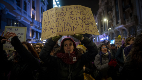 EuropaPress_5813768_decenas_mujeres_manifestacion_convocada_movimiento_feminista_madrid_dia Decenas de mujeres durante la manifestación convocada por el Movimiento Feminista de Madrid por el Día Internacional de la Mujer, a 8 de marzo de 2024, en Madrid (España). Imagen de archivo.