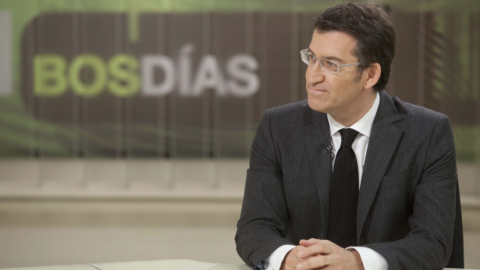 Feijóo, en una entrevista en la televisión pública de Galicia en una imagen de archivo.