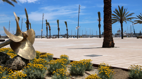 Pla general de la plaça del Port de Vilanova i la Geltrú Pla general de la plaça del Port de Vilanova i la Geltrú