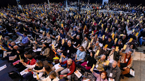 La sala on s'ha fet el Congrés d'ERC a Martorell, durant una votació.
