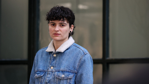 Retrato de Paula Martín Peláez, en Gran Vía (Madrid) Retrato de Paula Martín Peláez, en Gran Vía (Madrid)