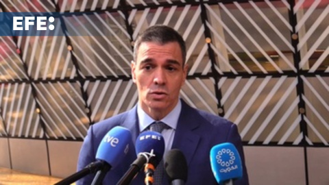 Sánchez rechaza el término "rearme" de la UE al hablar de mejorar su seguridad y defensa Sánchez rechaza el término "rearme" de la UE al hablar de mejorar su seguridad y defensa