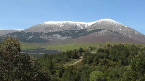 Captura de pantalla 2025-03-22 193535 Parque Natural Moncayo, en Zaragoza. Imagen de archivo.