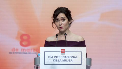 La presidenta de la Comunidad de Madrid, Isabel Díaz Ayuso, durante el acto de entrega de los Reconocimientos 8 de Marzo, en la Real Casa de Correos, a 7 de marzo de 2025, en Madrid (España).