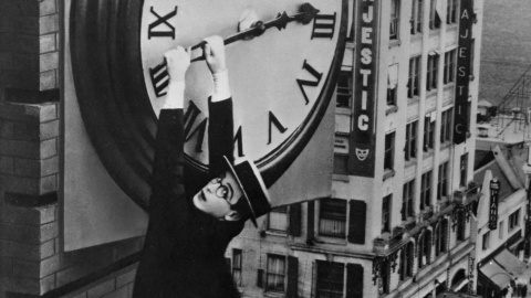 cambio hora El cambio de hora y Buster Keaton, en un fotograma icónico.