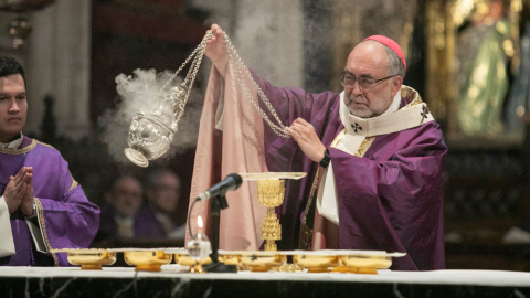 Sanz Montes EP El arzobispo de Oviedo, Jesús Sanz Montes, en una foto de archivo.