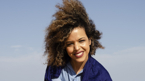 Ebbaba Hameida, autora de 'Flores de papel'. Ebbaba Hameida, autora de 'Flores de papel'.