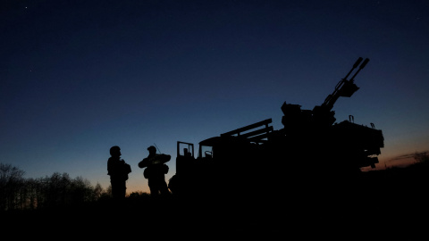 Soldados ucranianos en Donetsk, este miércoles.