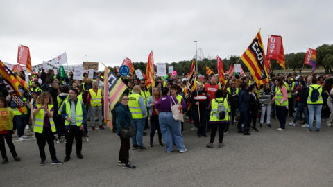 Protesta dels treballadors de Port Aventura, que estan en vaga per demanar millores laborals. 19/04/2025 Protesta dels treballadors de Port Aventura, que estan en vaga per demanar millores laborals.