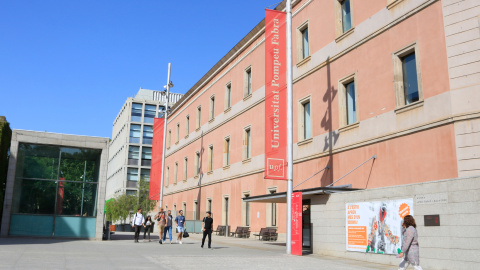 Universitat Pompeu Fabra Universitat Pompeu Fabra