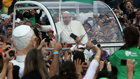 Francisco Fotografía de archivo del 28 de julio de 2013 del papa Francisco.
