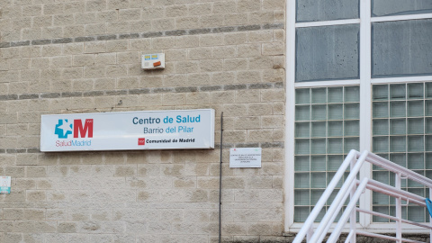 EuropaPress_5550542_vista_fachada_centro_salud_barrio_pilar_noviembre_2023_madrid_espana Vista de la fachada del Centro de Salud del Barrio del Pilar (Madrid), en una foto de archivo.