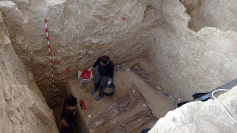 490500954_1097436405758824_2287603929644202677_n Trabajos en la fosa de San Fernando.