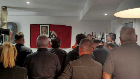 Militantes del grupo neonazi Devenir Europeo en el acto celebrado en Asturias.