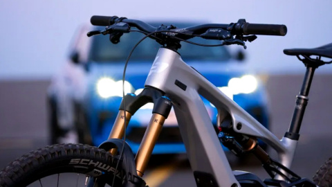 Esta bicicleta eléctrica parece un avión, ¡aunque su apellido es el de una famosa marca de coches deportivos! Esta bicicleta eléctrica parece un avión, ¡aunque su apellido es el de una famosa marca de coches deportivos!