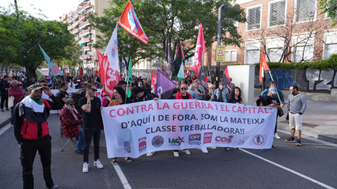 La capçalera de la manifestació de la Taula Sindical de Catalunya a Barcelona.