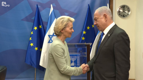 La presidenta de la Comisión Europea, Ursula von der Leyen, con el primer ministro de Israel, Benjamin Netanyahu, tras los atentados del 7-O. GOBIERNO ISRAELÍ La presidenta de la Comisión Europea, Ursula von der Leyen, con el primer ministro de Israel, Benjamin Netanyahu, tras los atentados del 7-O.