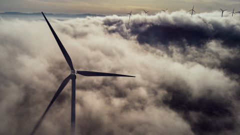 Aerogeneradores en el parque eólico de Sil y Meda, en Esgos, (Ourense). Aerogeneradores en el parque eólico de Sil y Meda, en Esgos, (Ourense).