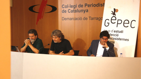 Roda de premsa de Joan Vázquez, president d'IPCENA; Xavier Jiménez, president del GEPEC, i Carles Perdiguero, advocat, per parlar de la causa oberta contra Griñó