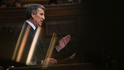 El presidente del PP, Alberto Núñez Feijóo, durante la sesión de control en el Congreso. El presidente del PP, Alberto Núñez Feijóo, durante la sesión de control en el Congreso.