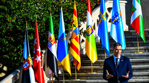 El presidente del Gobierno, Pedro Sánchez, interviene durante la XXVII Conferencia de Presidentes, en el Palacio de la Magdalena, a 13 de diciembre de 2024, en Santander, Cantabria El presidente del Gobierno, Pedro Sánchez, interviene durante la XXVII Conferencia de Presidentes, en el Palacio de la Magdalena, a 13 de diciembre de 2024, en Santander, Cantabria.