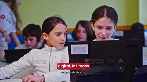 ¿Niñas, niños y jóvenes de entre 9 y 17 años aburridos en casa este verano?
¡Que se preparen para una semana llena de tecnología, aprendizaje y diversión! 