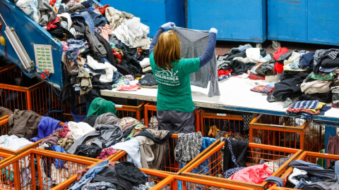 A Catalunya, l’any 2023 es van generar 154.947 tones de residu tèxtil A Catalunya, l’any 2023 es van generar 154.947 tones de residu tèxtil