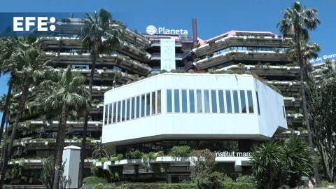 Amancio Ortega compra la sede de Planeta en Barcelona por 250 millones de euros Amancio Ortega compra la sede de Planeta en Barcelona por 250 millones de euros