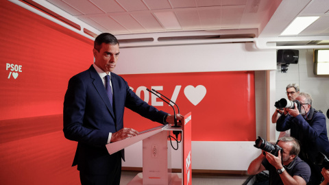 El presidente del Gobierno y secretario general del PSOE, Pedro Sánchez, este jueves en Ferraz. El presidente del Gobierno y secretario general del PSOE, Pedro Sánchez, este jueves en Ferraz.