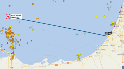 Distancia entre la última ubicación del Medleen registrada en VesselFinder e Israel