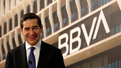 El presidente de BBVA, Carlos Torres Vila, en un encuentro con los medios previo a la pasada junta de accionistas del banco, en el Palacio Euskalduna de Bilbao. El presidente de BBVA, Carlos Torres Vila, en un encuentro con los medios previo a la pasada junta de accionistas del banco, en el Palacio Euskalduna de Bilbao.