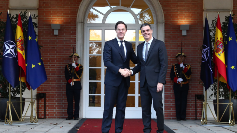 Sánchez esquiva la obligación del 5% de gasto militar para España