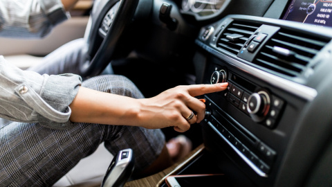 Te puede costar mucha autonomía: estos son los coches que menos gastan con el aire acondicionado encendido