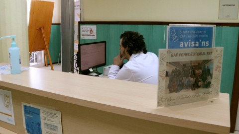 Taulell d'administració d'un consultori d'atenció primària Taulell d'administració d'un consultori d'atenció primària