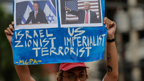 Cartel contra Netanyahu y Trump en una manifestación propalestina en Filipinas.