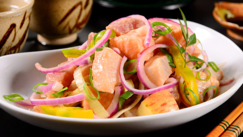 Ceviche de salmón y manzana. Ceviche de salmón y manzana.