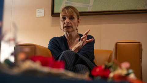 Lluïsa Moret, presidenta de la Diputació de Barcelona y número dos del PSC, durante la entrevista con 'Público'.